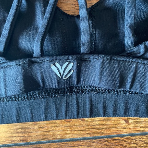 **2 - Forever 21 sports bras - Picture 6 of 6